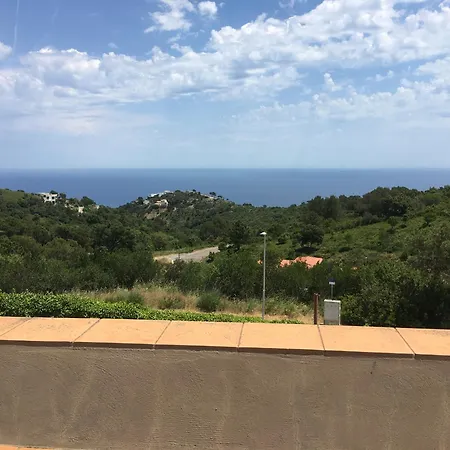 Casa Con Piscina Y Vistas Al Mar En