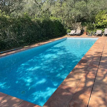 Villa Casa Con Piscina Y Vistas Al Mar En *